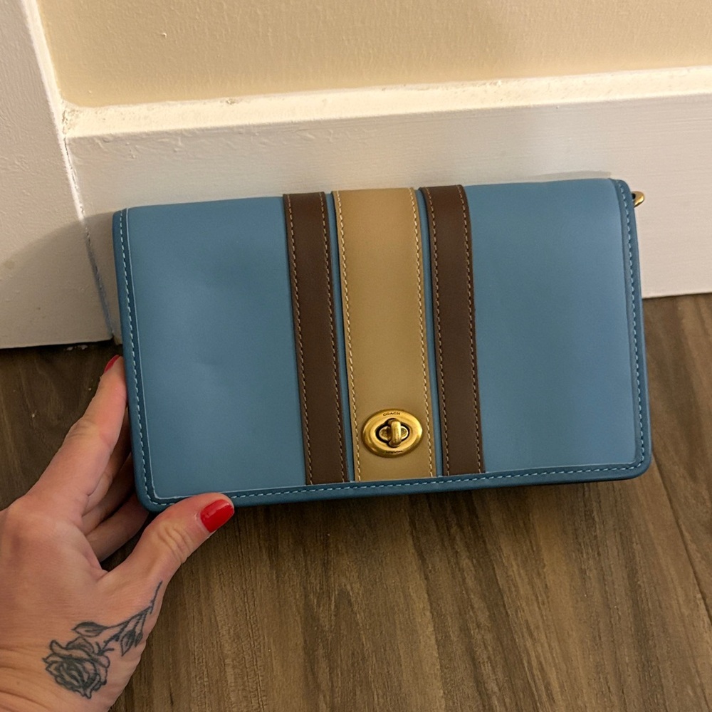 Coach Blue and Brown Women's Clutch/Crossbody NWT